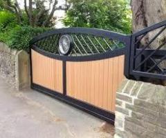 Wood Fence Contractors Dallas, Texas