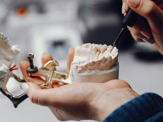 Maxillofacial surgeon Los Angeles