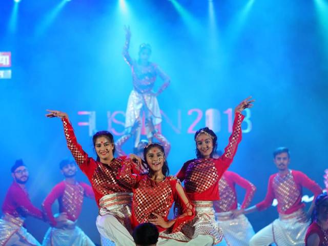 Bollywood Dance Academy In Malviya Nagar – Buskers Dance Institute