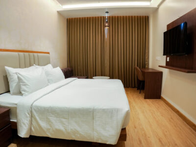 manchester Deluxe King Room