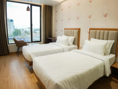 manchester Twin Deluxe King Room 1