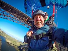 Twin Falls Bridge BASE Jumping 4 tandembase