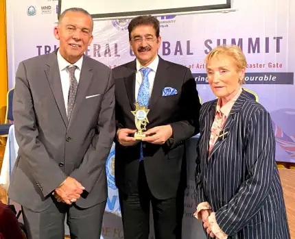 Sandeep Marwah Honoured with Global Peace Award at London
