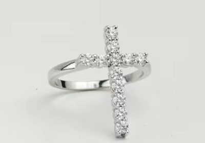 Custom-lab-grown-diamond-rings