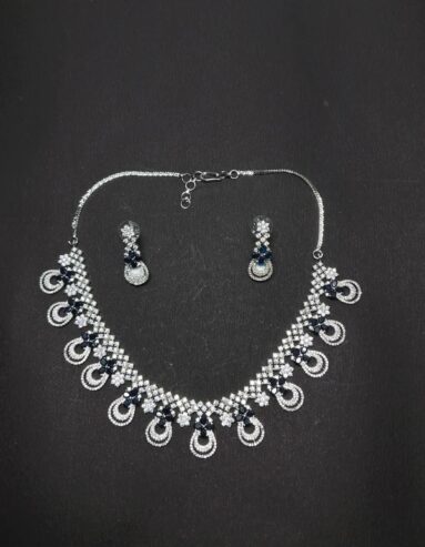 Diamond necklace Akarshans in Goa.