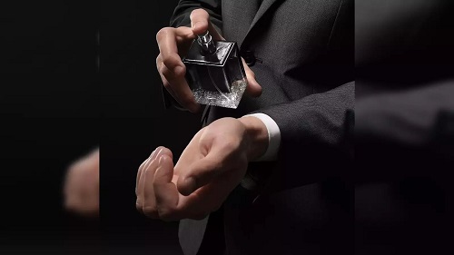 Best Body Sprays for Men and Women: 2024’s Must-Have Scents