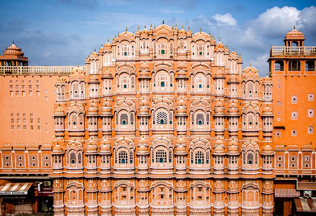 Discover Jaipur’s Royal Heritage: 2 Days Jaipur Private City Tour