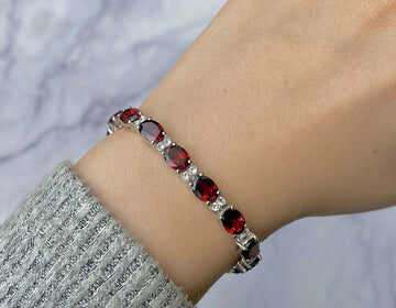 01garnet-jewelry
