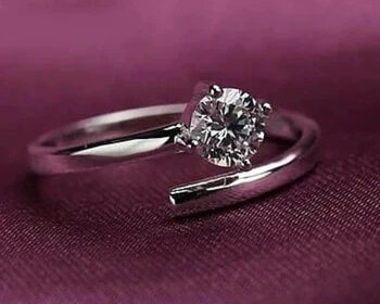 silver-ring-for-women