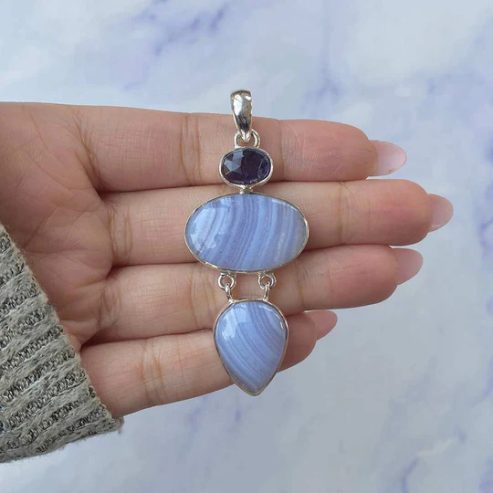 Peaceful Tastefulness: Blue Lace Agate Jewelry for Serenity and Style